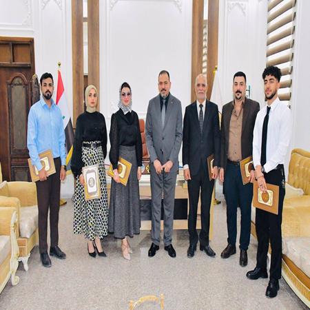 اعلام جامعة بابل - كلية التربية للعلوم الانسانية