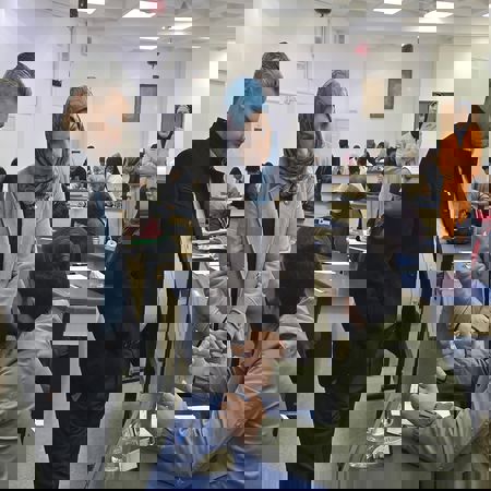 اعلام جامعة بابل - كلية الطب