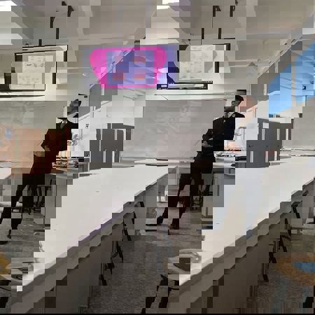 اعلام جامعة بابل - كلية الطب