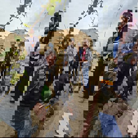 اعلام جامعة بابل - كلية الطب