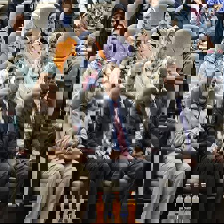 اعلام جامعة بابل - كلية الطب