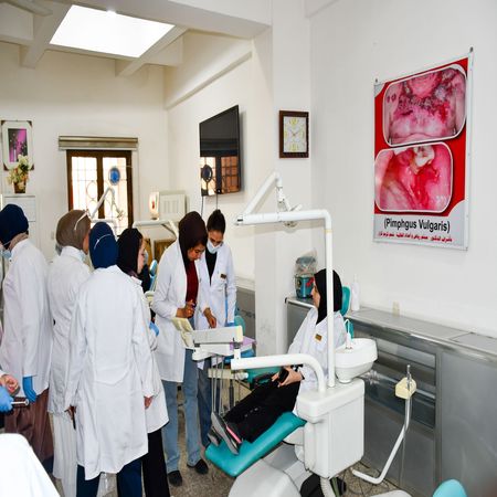 اعلام جامعة بابل - كلية الطب