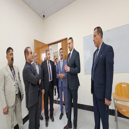 اعلام جامعة بابل - كلية الادارة والاقتصاد