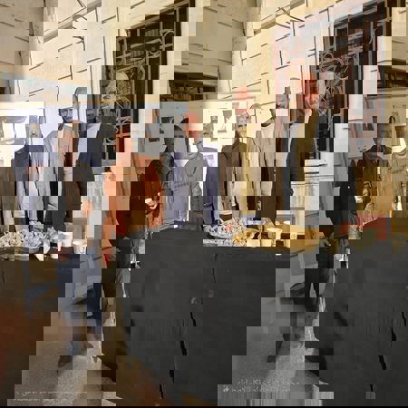 اعلام جامعة بابل - كلية الطب