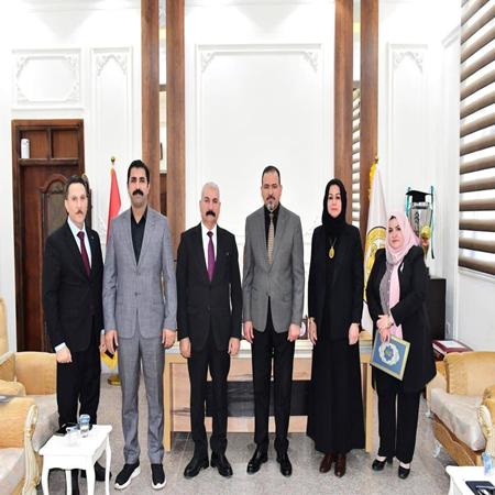 اعلام جامعة بابل - كلية الادارة والاقتصاد