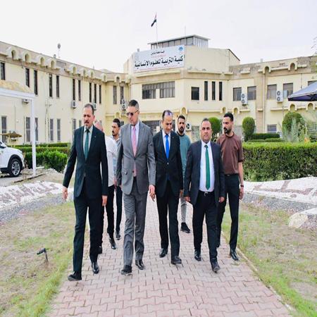 اعلام جامعة بابل - كلية الادارة والاقتصاد