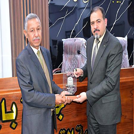 اعلام جامعة بابل - كلية الادارة والاقتصاد