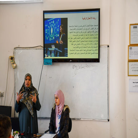 اعلام جامعة بابل - كلية الطب