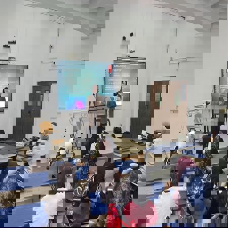 اعلام جامعة بابل - كلية الطب