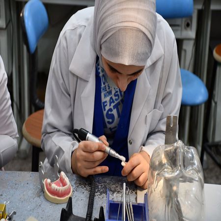 اعلام جامعة بابل - كلية الطب