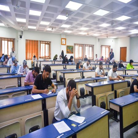 اعلام جامعة بابل - كلية الطب