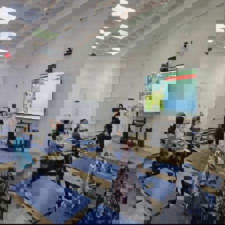 اعلام جامعة بابل - كلية الطب