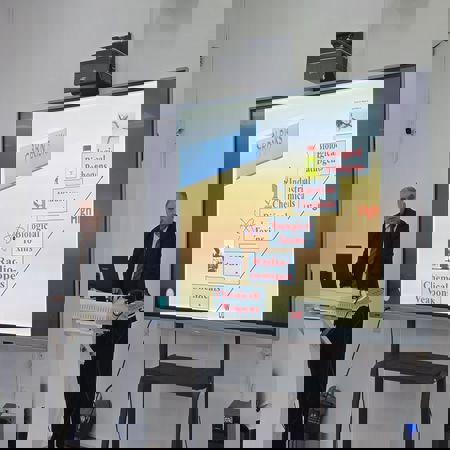 اعلام جامعة بابل - كلية الطب