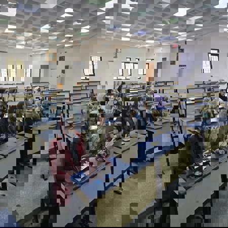 اعلام جامعة بابل - كلية الطب