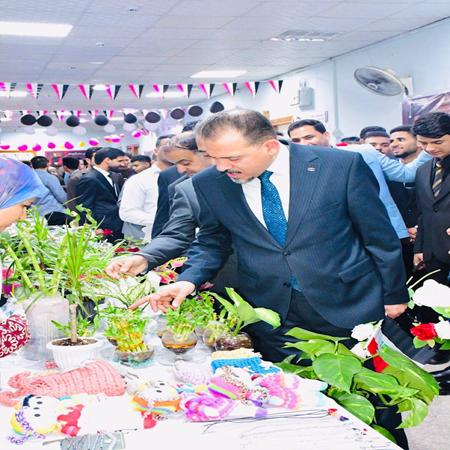 اعلام جامعة بابل - كلية الادارة والاقتصاد