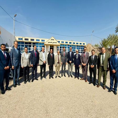 اعلام جامعة بابل - كلية الادارة والاقتصاد