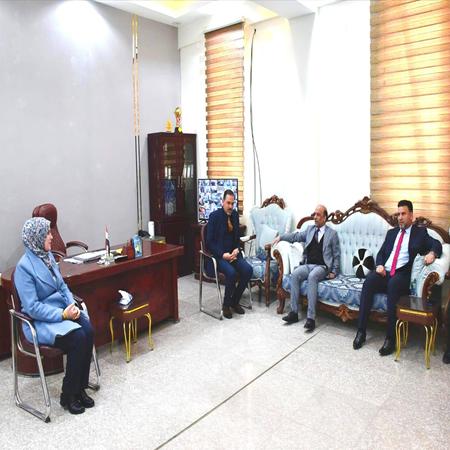 اعلام جامعة بابل - كلية الادارة والاقتصاد