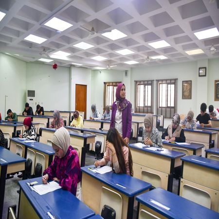اعلام جامعة بابل - كلية الطب