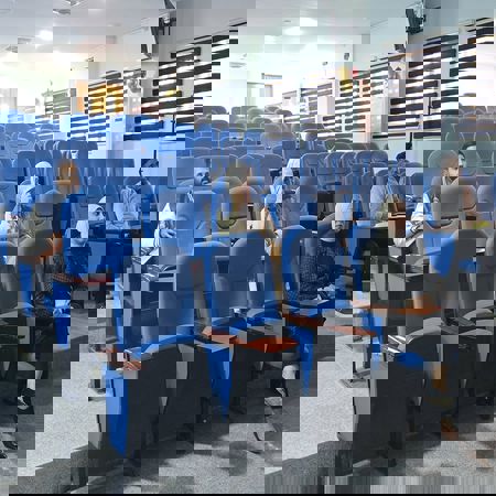 اعلام جامعة بابل - كلية الطب