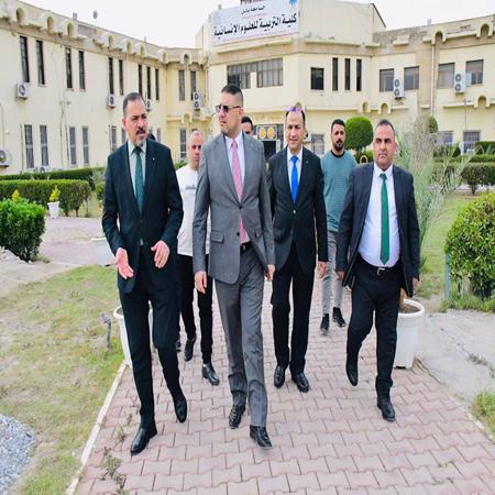 اعلام جامعة بابل - كلية الادارة والاقتصاد