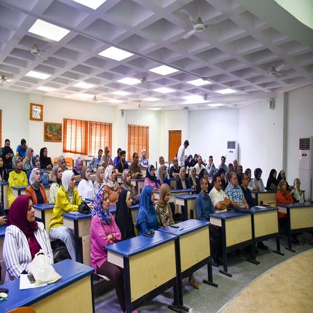 اعلام جامعة بابل - كلية الطب