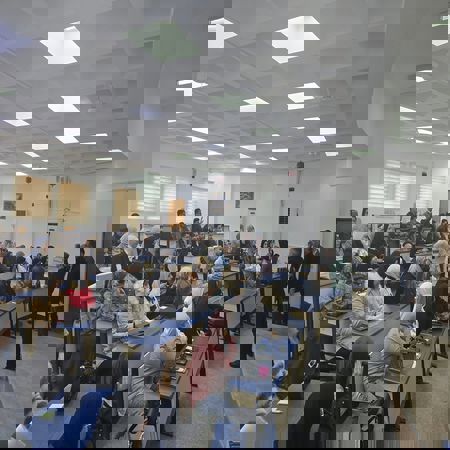 اعلام جامعة بابل - كلية الطب