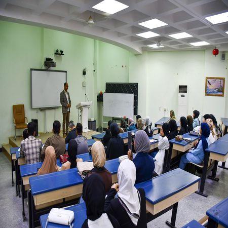 اعلام جامعة بابل - كلية الطب