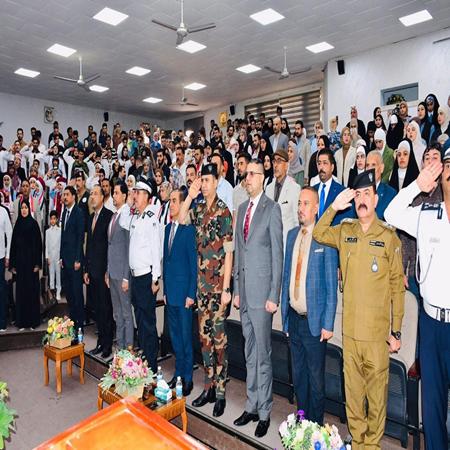 اعلام جامعة بابل - كلية الادارة والاقتصاد