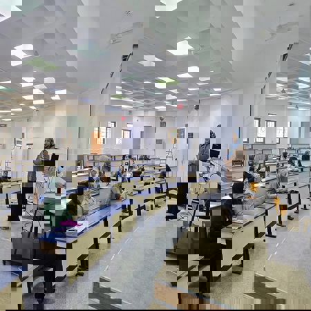 اعلام جامعة بابل - كلية الطب