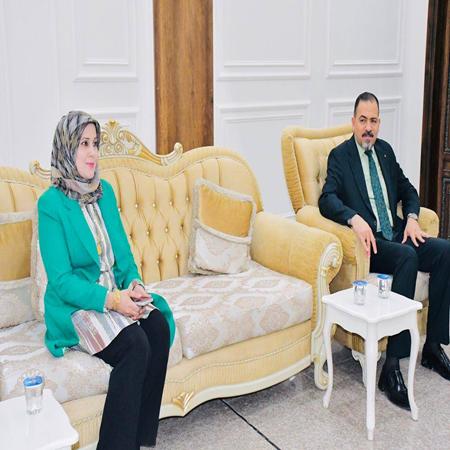 اعلام جامعة بابل - كلية الادارة والاقتصاد