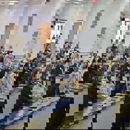 اعلام جامعة بابل - كلية الطب