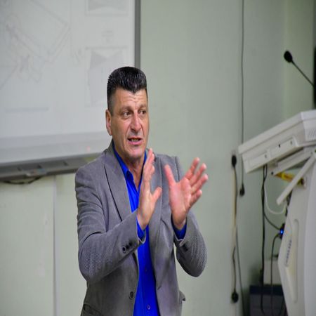 اعلام جامعة بابل - كلية الطب