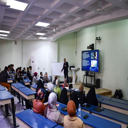 اعلام جامعة بابل - كلية الطب