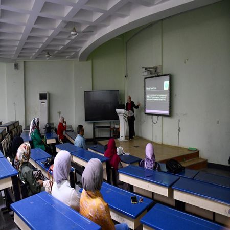 اعلام جامعة بابل - كلية الطب