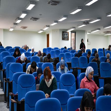 اعلام جامعة بابل - كلية الطب