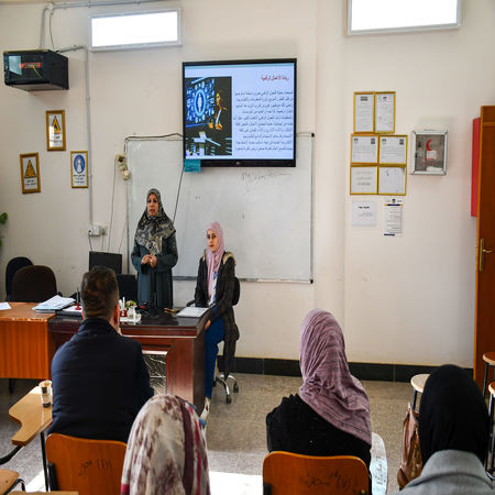 اعلام جامعة بابل - كلية الطب