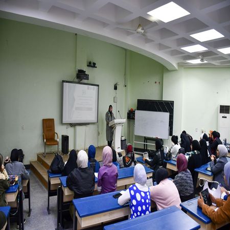 اعلام جامعة بابل - كلية الطب