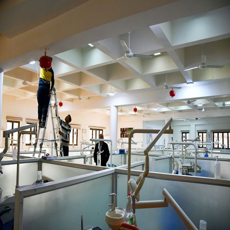 اعلام جامعة بابل - كلية الطب