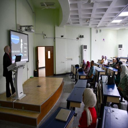 اعلام جامعة بابل - كلية الطب