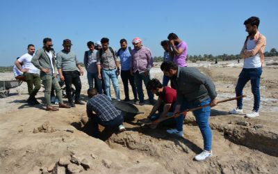 اعلام جامعة بابل