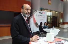 اعلام جامعة بابل