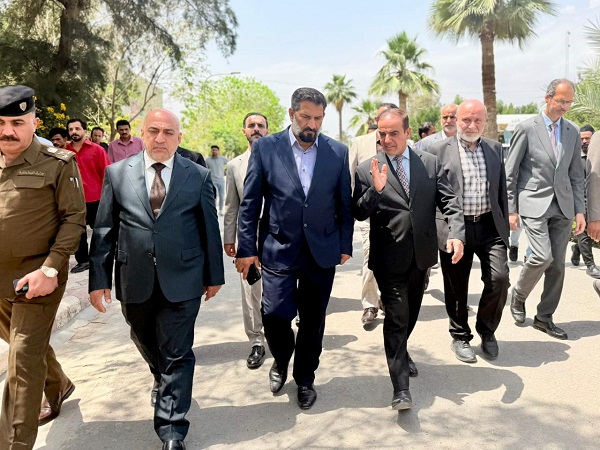 اعلام جامعة بابل