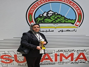 تدريسية في جامعة بابل تنال جائزة أفضل باحث من المجمع العلمي العربي لعلوم الرياضة