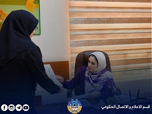 كلية الآداب تنظم حملة تثقيفية حول مخاطر شبكات التواصل الاجتماعي على الابناء