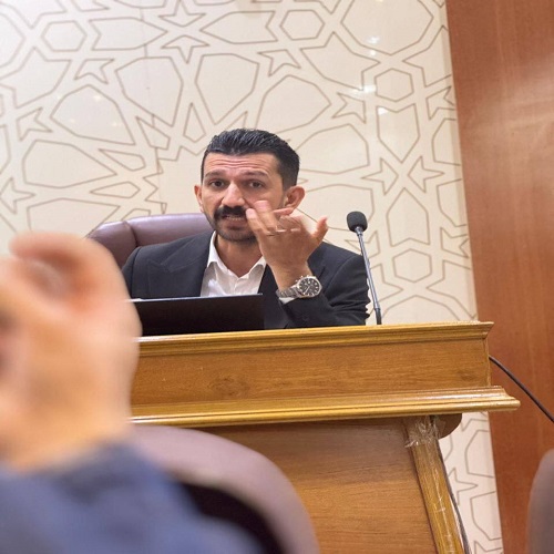 اعلام جامعة بابل