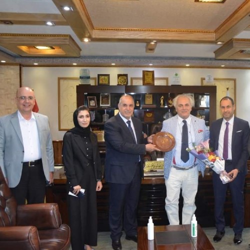 اعلام جامعة بابل