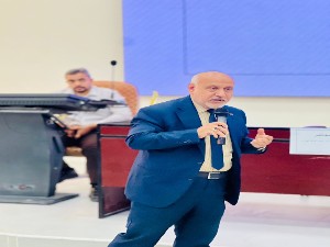 اعلام جامعة بابل